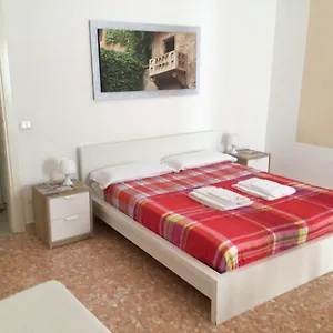 A Due Passi Da Giulietta-casa Capuleti Appartamento