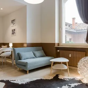 Apartment Domus Athesis Al Teatro, Verona